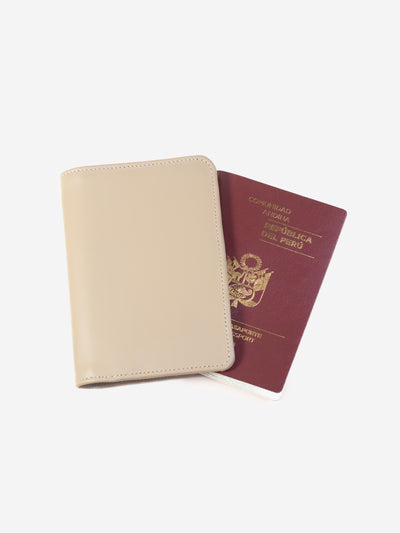 Funda para pasaporte Julie - Pale Mocha
